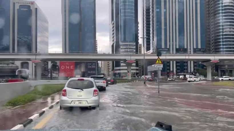 Dubai Rain: ದುಬೈನಲ್ಲಿ ಭಾರಿ ಮಳೆ, ವಿಮಾನಗಳ ಹಾರಾಟ ಸ್ಥಗಿತ, ಒಮಾನ್ನಲ್ಲಿ 18 ಮಂದಿ ಸಾವು