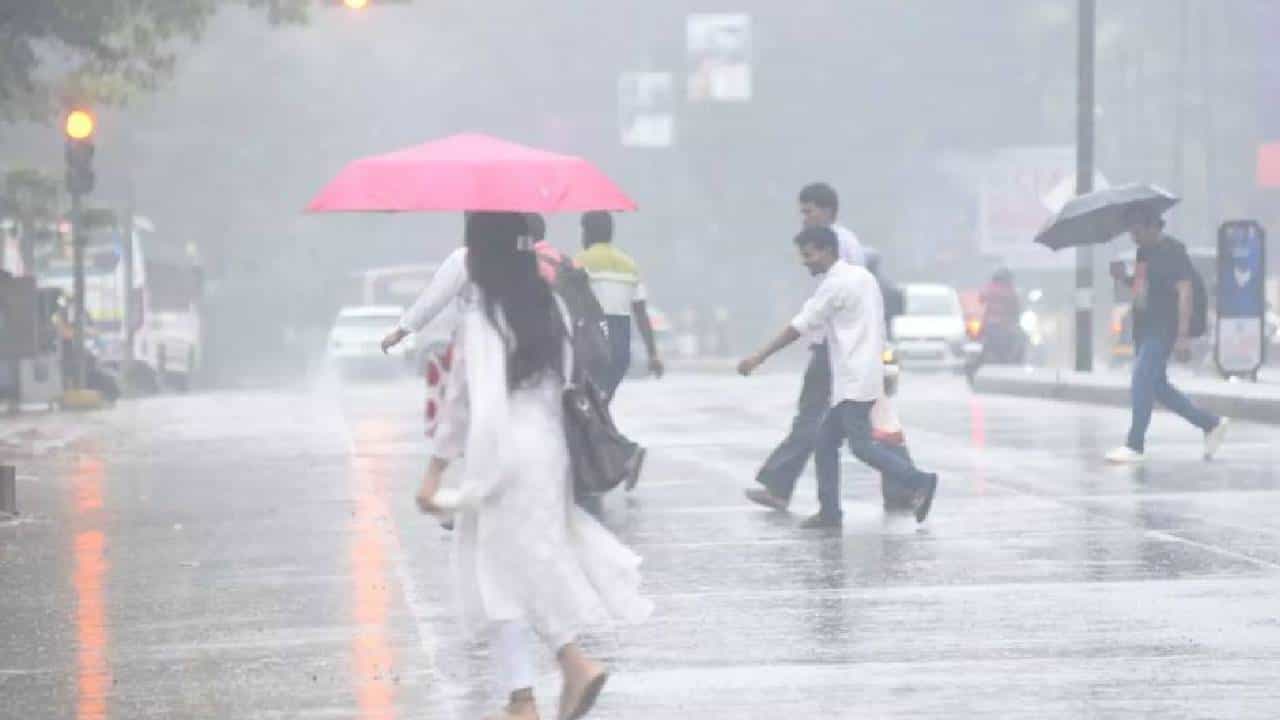 Karnataka Rain: ಕರ್ನಾಟಕದ 11ಕ್ಕೂ ಅಧಿಕ ಜಿಲ್ಲೆಗಳಲ್ಲಿ ಏಪ್ರಿಲ್ 29ರಿಂದ 3 ದಿನ ಮಳೆ, ಯೆಲ್ಲೋ ಅಲರ್ಟ್​