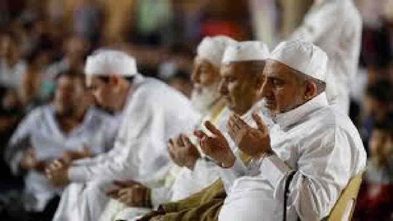 Ramadan 2024: ಕರಾವಳಿ ಪ್ರದೇಶದಲ್ಲಿ ನಾಳೆಯೇ ರಂಜಾನ್ ಹಬ್ಬ ಆಚರಣೆ Ramadan 2024: ಕರಾವಳಿ ಪ್ರದೇಶದಲ್ಲಿ ನಾಳೆಯೇ ರಂಜಾನ್ ಹಬ್ಬ ಆಚರಣೆ