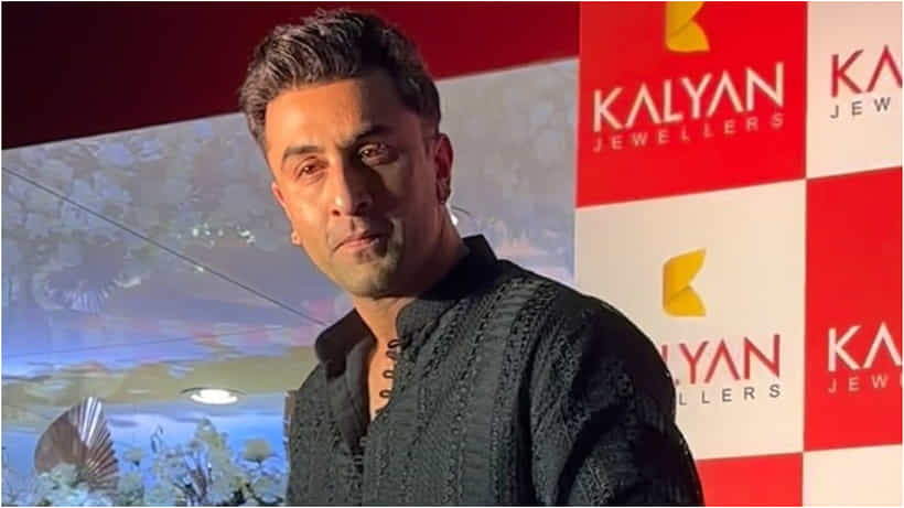 ರಣಬೀರ್ ಕಪೂರ್ ಎದುರಲ್ಲೇ ಅಶ್ಲೀಲವಾಗಿ ಬೈಯ್ದ ಫೋಟೋಗ್ರಾಫರ್; ವಿಡಿಯೋ ವೈರಲ್