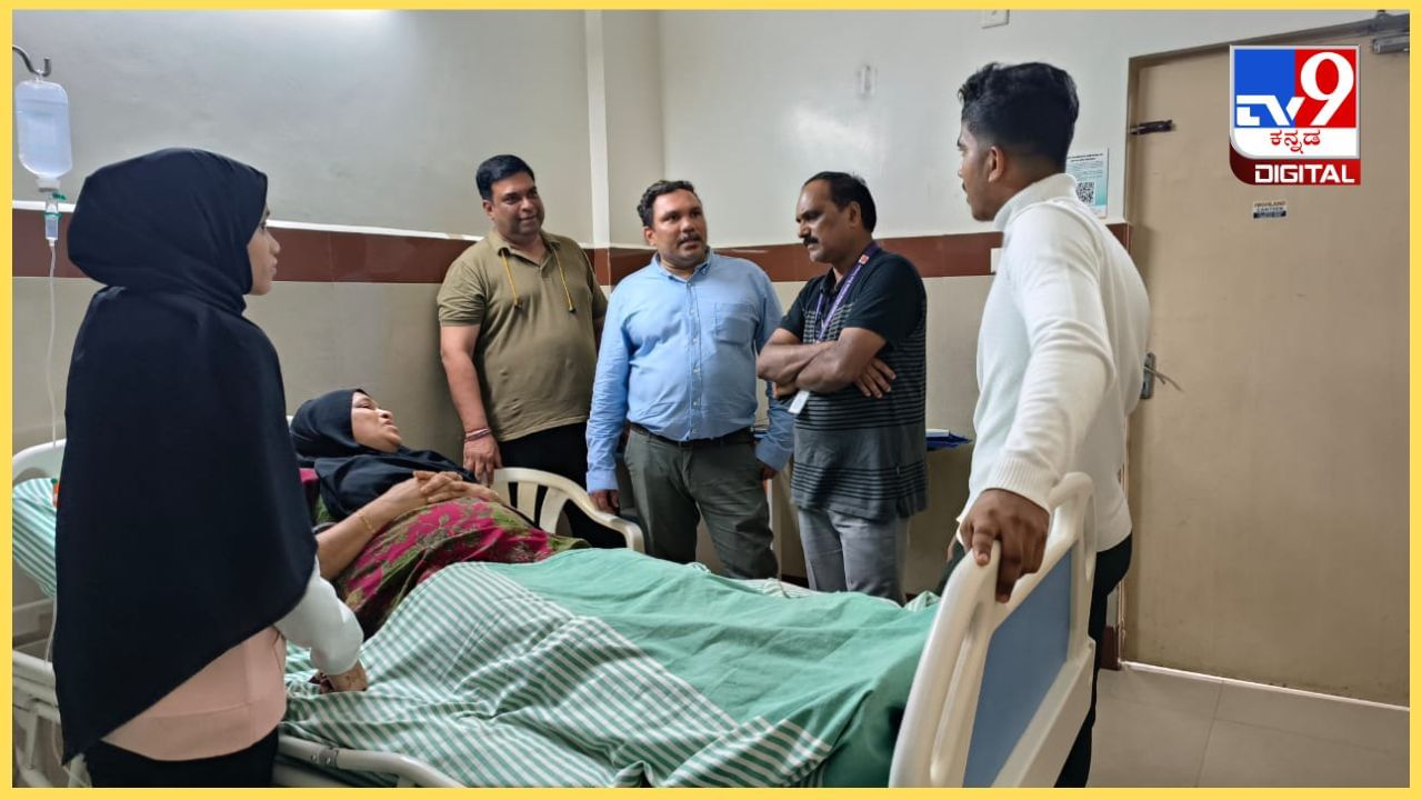 ಮಂಗಳೂರು: ಅಡ್ಯಾರ್ ಬಳಿ ಐಸ್ಕ್ರೀಂ ಘಟಕದ ಎಳನೀರು ಸೇವಿಸಿದ ಹತ್ತಕ್ಕೂ ಹೆಚ್ಚು ಮಂದಿ ಅಸ್ವಸ್ಥ, ಆಸ್ಪತ್ರೆಗೆ ದಾಖಲು ಮಂಗಳೂರು: ಅಡ್ಯಾರ್ ಬಳಿ ಐಸ್ಕ್ರೀಂ ಘಟಕದ ಎಳನೀರು ಸೇವಿಸಿದ ಹತ್ತಕ್ಕೂ ಹೆಚ್ಚು ಮಂದಿ ಅಸ್ವಸ್ಥ, ಆಸ್ಪತ್ರೆಗೆ ದಾಖಲು
