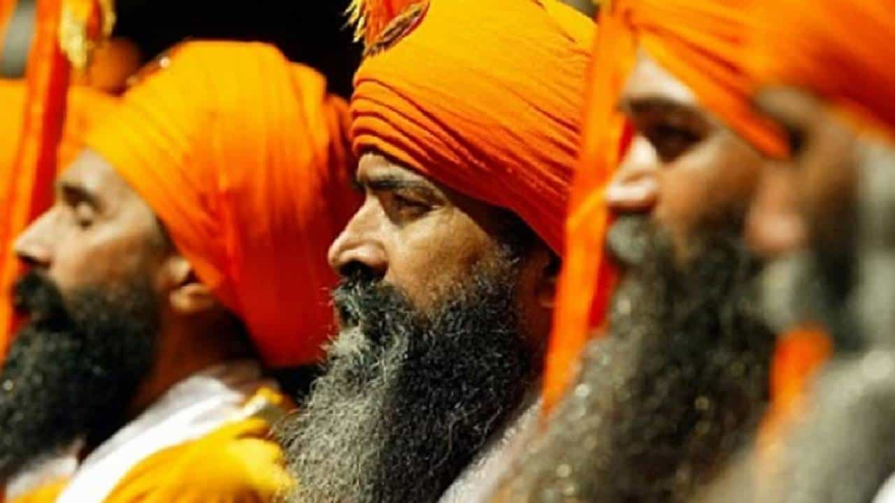 ಅಫ್ಘಾನಿಸ್ತಾನದಲ್ಲಿ ಹಿಂದೂಗಳು ಮತ್ತು ಸಿಖ್ಖರ ಭೂಮಿಯನ್ನು ಹಿಂದಿರುಗಿಸಲಿದೆ ತಾಲಿಬಾನ್ ಅಫ್ಘಾನಿಸ್ತಾನದಲ್ಲಿ ಹಿಂದೂಗಳು ಮತ್ತು ಸಿಖ್ಖರ ಭೂಮಿಯನ್ನು ಹಿಂದಿರುಗಿಸಲಿದೆ ತಾಲಿಬಾನ್