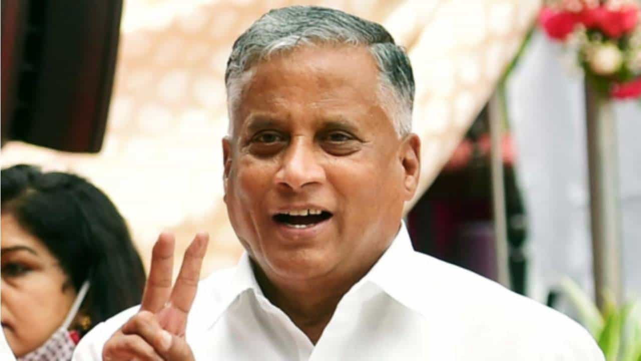 ತುಮಕೂರು ಬಿಜೆಪಿ ಅಭ್ಯರ್ಥಿ ಸೋಮಣ್ಣ ಹೆಸರಲ್ಲಿದೆ ಕೋಟ್ಯಾಂತರ ರೂ ಆಸ್ತಿ: ಪತ್ನಿ ಸಹ ಕೋಟಿ ಕೋಟಿ ಒಡತಿ