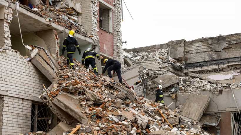 Russia-Ukraine War: ಉಕ್ರೇನ್ ಮೇಲೆ ರಷ್ಯಾದ ದಾಳಿ, 17 ಮಂದಿ ಸಾವು, 60ಕ್ಕೂ ಅಧಿಕ ಜನರಿಗೆ ಗಾಯ