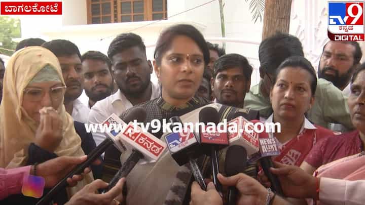 ಸಂಯುಕ್ತಾ ವಿರುದ್ದ ಸ್ಪರ್ಧೆ?; ವೀಣಾ ಕಾಶಪ್ಪನವರ್ ಶಾಕಿಂಗ್ ರಿಯಾಕ್ಷನ್ ಸಂಯುಕ್ತಾ ವಿರುದ್ದ ಸ್ಪರ್ಧೆ?; ವೀಣಾ ಕಾಶಪ್ಪನವರ್ ಶಾಕಿಂಗ್ ರಿಯಾಕ್ಷನ್