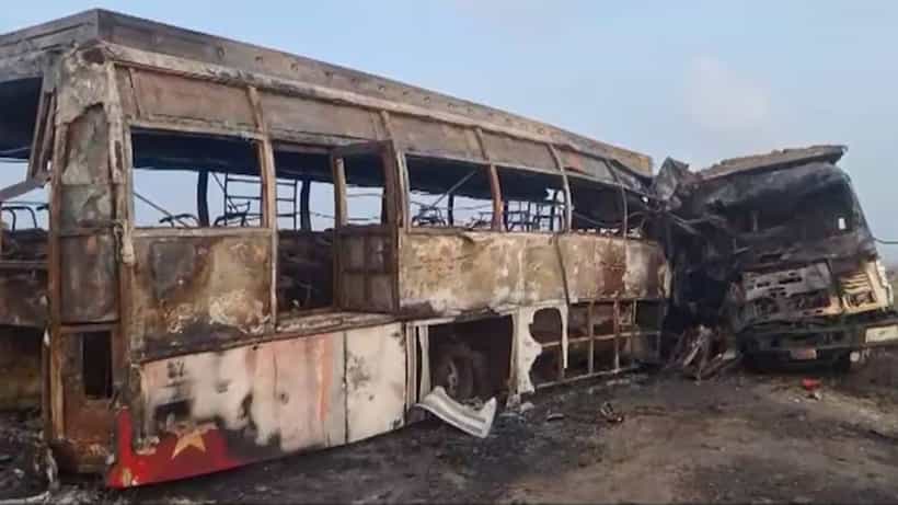 ತೆಲಂಗಾಣ: ಬಸ್ ಹಾಗೂ ಲಾರಿ ನಡುವೆ ಅಪಘಾತ, ಹೊತ್ತಿ ಉರಿದ ಎರಡೂ ವಾಹನ, ಆರು ಮಂದಿ ಸಾವು