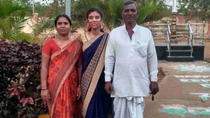 ಎಸ್ಎಸ್ಎಲ್ಸಿಯಲ್ಲಿ ಬಾಗಲಕೋಟೆಯ ರೈತನ ಮಗಳು ರಾಜ್ಯಕ್ಕೆ ಪ್ರಥಮ: ರ್ಯಾಂಕ್ ಹಿಂದಿನ ಗುಟ್ಟು ಬಿಚ್ಚಿಟ್ಟ ಅಂಕಿತಾ