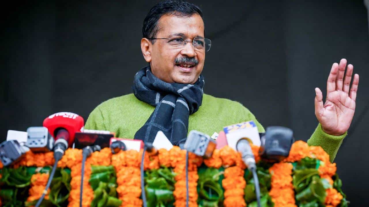ಮಧ್ಯಂತರ ಜಾಮೀನು ಅವಧಿ ವಿಸ್ತರಿಸುವಂತೆ ಕೋರಿ ಸುಪ್ರೀಂಕೋರ್ಟ್ ಮೆಟ್ಟಿಲೇರಿದ ಅರವಿಂದ್ ಕೇಜ್ರಿವಾಲ್ ಮಧ್ಯಂತರ ಜಾಮೀನು ಅವಧಿ ವಿಸ್ತರಿಸುವಂತೆ ಕೋರಿ ಸುಪ್ರೀಂಕೋರ್ಟ್ ಮೆಟ್ಟಿಲೇರಿದ ಅರವಿಂದ್ ಕೇಜ್ರಿವಾಲ್