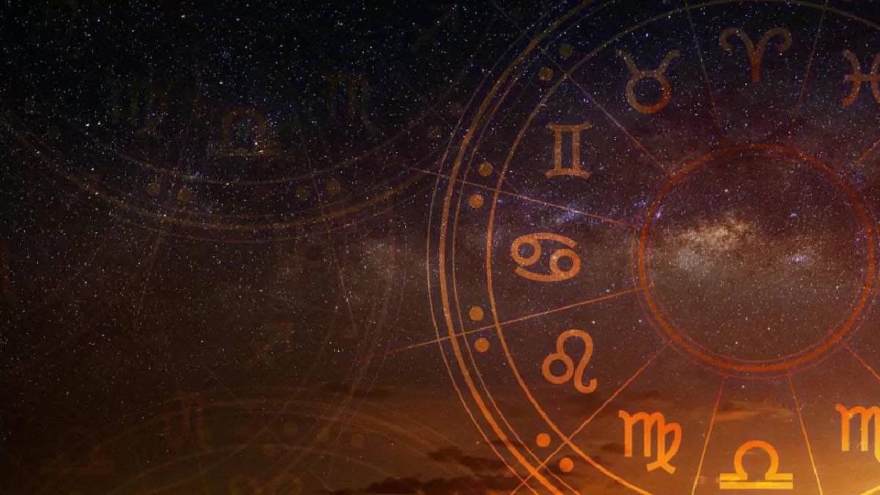 Horoscope: ದಿನಭವಿಷ್ಯ: ಅನಾರೋಗ್ಯಕ್ಕೆ ಒಳಗಾಗಬಹುದು, ಆದಷ್ಟು ಹೊರಗಡೆ ತಿನ್ನುವುದನ್ನು ತಪ್ಪಿಸಿ Horoscope: ದಿನಭವಿಷ್ಯ: ಅನಾರೋಗ್ಯಕ್ಕೆ ಒಳಗಾಗಬಹುದು, ಆದಷ್ಟು ಹೊರಗಡೆ ತಿನ್ನುವುದನ್ನು ತಪ್ಪಿಸಿ