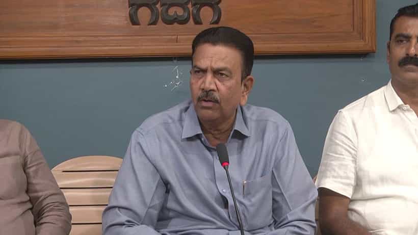 ಕರ್ನಾಟಕದಲ್ಲಿ ಮಧ್ಯಂತರ ವಿಧಾನಸಭೆ ಚುನಾವಣೆ: ಬಿಜೆಪಿ ನಾಯಕ ಸ್ಫೋಟಕ ಭವಿಷ್ಯ