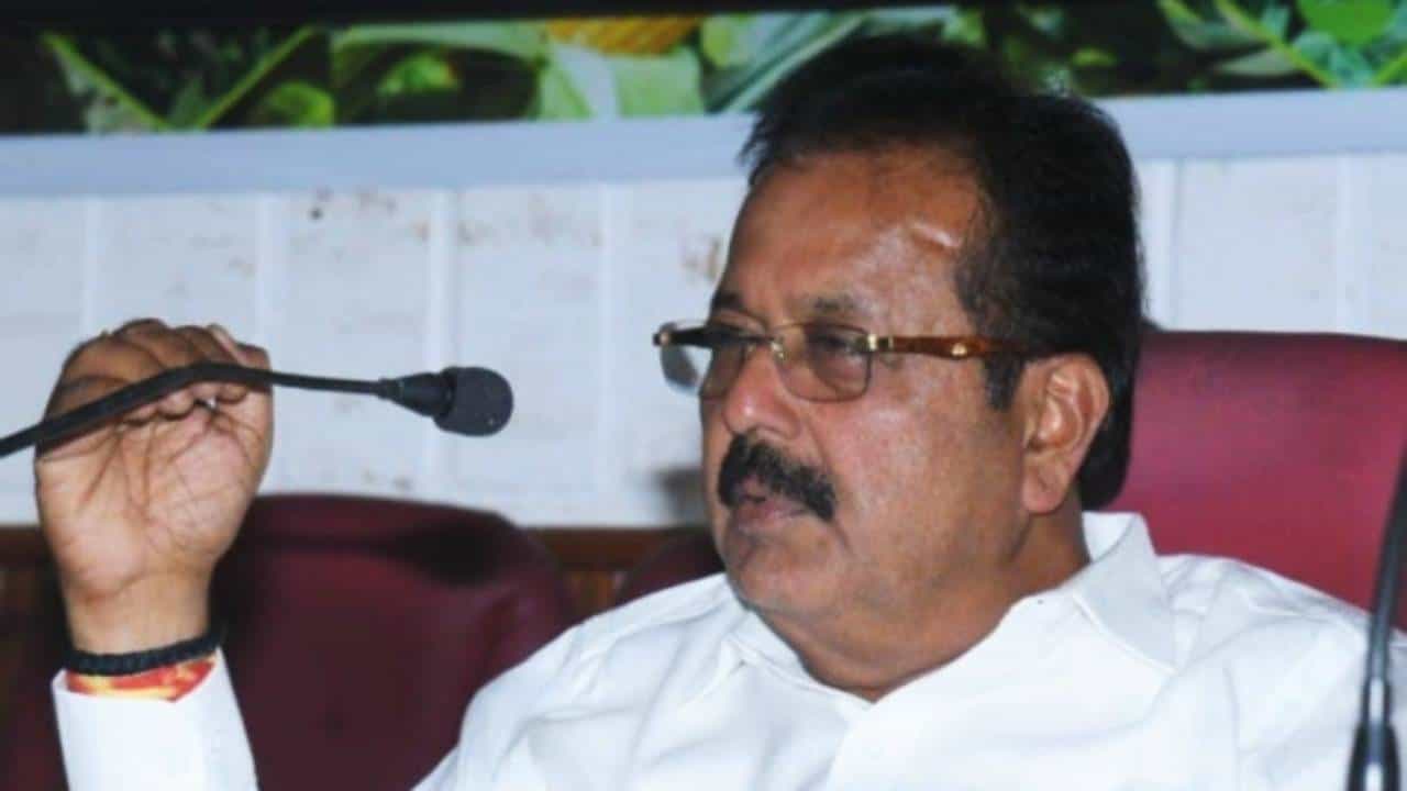 ಕುಮಾರಸ್ವಾಮಿಗೆ ಯಾರ ಮೇಲು ನಂಬಿಕೆ ಇಲ್ಲ, ಮೋದಿ ಅವರನ್ನೇ ಬೈದಿದ್ದಾರೆ: ಚಲುವರಾಯಸ್ವಾಮಿ ಕುಮಾರಸ್ವಾಮಿಗೆ ಯಾರ ಮೇಲು ನಂಬಿಕೆ ಇಲ್ಲ, ಮೋದಿ ಅವರನ್ನೇ ಬೈದಿದ್ದಾರೆ: ಚಲುವರಾಯಸ್ವಾಮಿ
