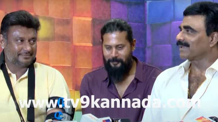 ದರ್ಶನ್ನ ಹಾಡಿ ಹೊಗಳಿದ ರಾಕ್ಲೈನ್ ವೆಂಕಟೇಶ್; ಒಪ್ಪಿಕೊಳ್ಳಲೇ ಇಲ್ಲ ಚಾಲೆಂಜಿಂಗ್ ಸ್ಟಾರ್ ದರ್ಶನ್ನ ಹಾಡಿ ಹೊಗಳಿದ ರಾಕ್ಲೈನ್ ವೆಂಕಟೇಶ್; ಒಪ್ಪಿಕೊಳ್ಳಲೇ ಇಲ್ಲ ಚಾಲೆಂಜಿಂಗ್ ಸ್ಟಾರ್
