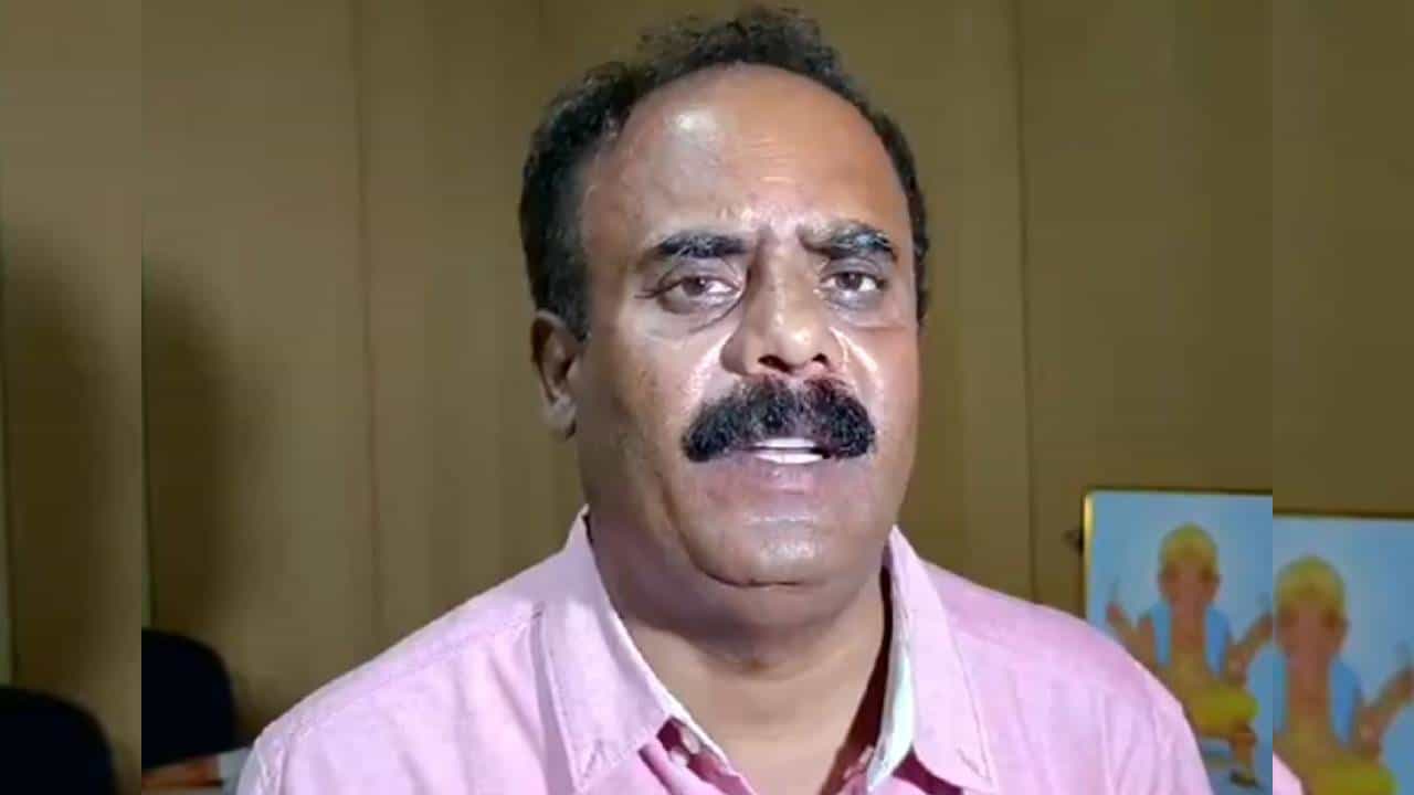 ಹಾಸನ: ಸ್ವಲ್ಪ ದಿನಗಳಲ್ಲಿ ಸತ್ಯ ಹೊರ ಬರುತ್ತೆ- ದೇವರಾಜೇಗೌಡ ಹಾಸನ: ಸ್ವಲ್ಪ ದಿನಗಳಲ್ಲಿ ಸತ್ಯ ಹೊರ ಬರುತ್ತೆ- ದೇವರಾಜೇಗೌಡ