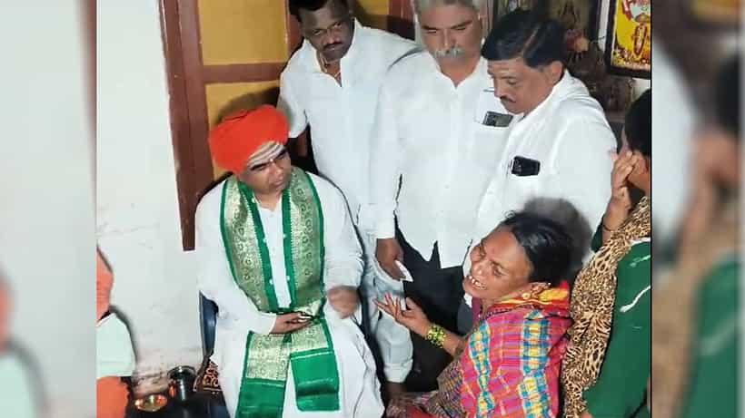 ನೇಹಾ, ಅಂಜಲಿ ಕೊಲೆ ಆರೋಪಿಗಳನ್ನ ಎನ್ ಕೌಂಟರ್ ಮಾಡ್ಬೇಕು- ದಿಂಗಾಲೇಶ್ವರ ಸ್ವಾಮೀಜಿ