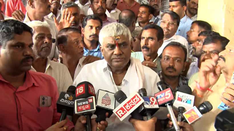 ಪುತ್ರ ಪ್ರಜ್ವಲ್ ವಿರುದ್ಧದ ಆರೋಪದ ಕುರಿತು ಹೆಚ್ಡಿ ರೇವಣ್ಣ ಮೊದಲ ಬಾರಿಗೆ ಹೇಳಿದ್ದಿಷ್ಟು