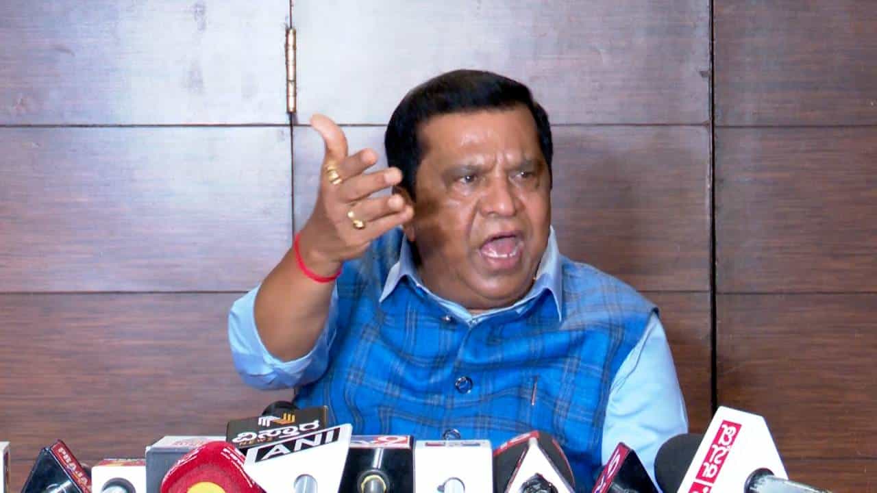 ಪೆನ್ಡ್ರೈವ್ ವಿಚಾರಕ್ಕೂ ನನಗೂ ಸಂಬಂಧವಿಲ್ಲ: ಎಲ್ಆರ್ ಶಿರಾಮೇಗೌಡ ಪೆನ್ಡ್ರೈವ್ ವಿಚಾರಕ್ಕೂ ನನಗೂ ಸಂಬಂಧವಿಲ್ಲ: ಎಲ್ಆರ್ ಶಿರಾಮೇಗೌಡ
