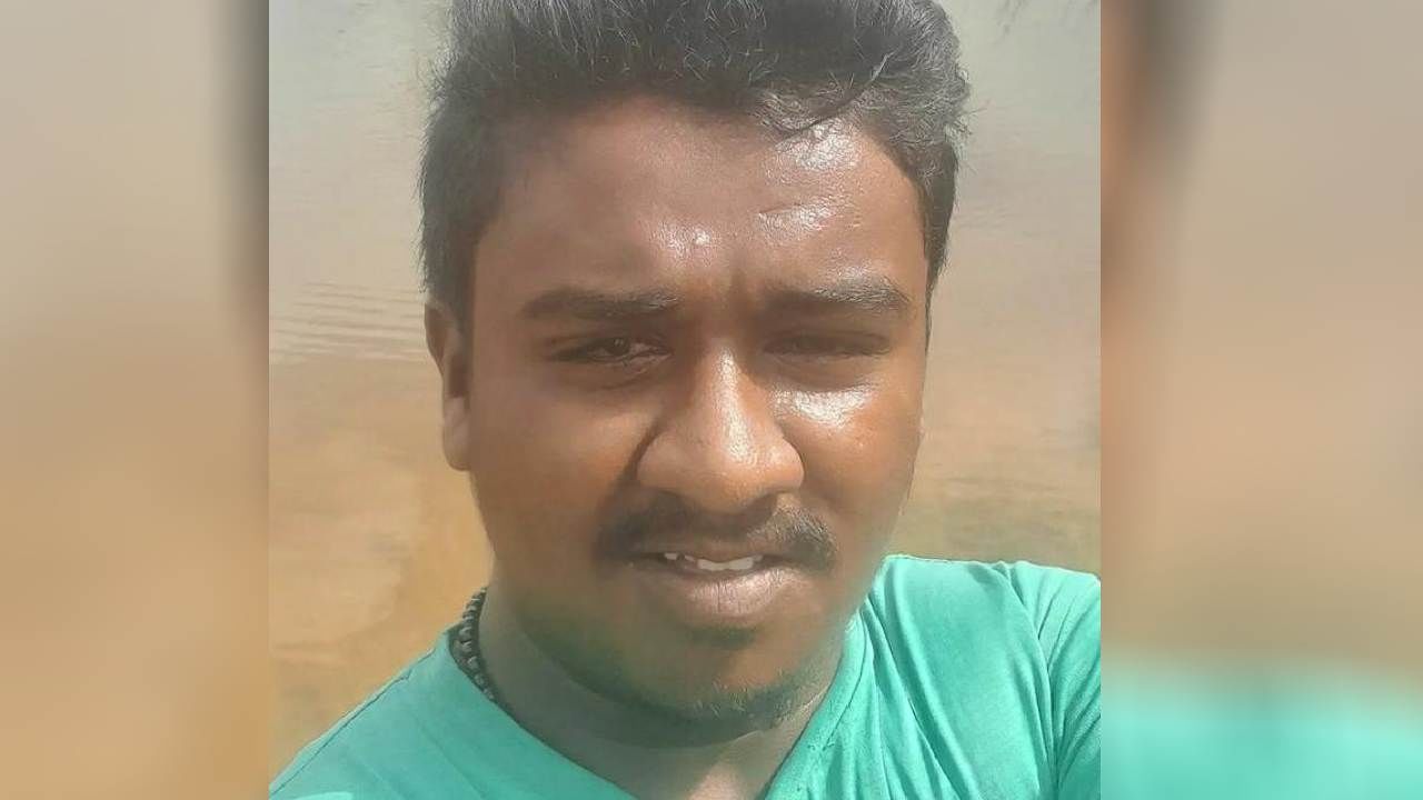 ಕಲುಷಿತ ನೀರು ಕುಡಿದು ಅಸ್ವಸ್ಥಗೊಂಡಿದ್ದ ಯುವಕ ಸಾವು; ಐವರಿಗೆ ಮುಂದುವರೆದ ಚಿಕಿತ್ಸೆ ಕಲುಷಿತ ನೀರು ಕುಡಿದು ಅಸ್ವಸ್ಥಗೊಂಡಿದ್ದ ಯುವಕ ಸಾವು; ಐವರಿಗೆ ಮುಂದುವರೆದ ಚಿಕಿತ್ಸೆ