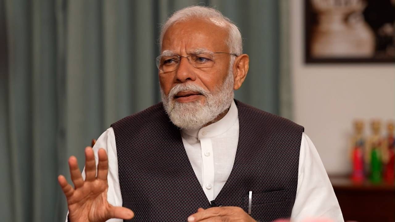 PM Modi Interview: ಕಾಂಗ್ರೆಸ್​ ಗ್ಯಾರಂಟಿ ಅಸಲಿಯತ್ತು ಜನರಿಗೆ ಗೊತ್ತಾಗ್ತಿದೆ-ನರೇಂದ್ರ ಮೋದಿ ವಾಗ್ದಾಳಿ