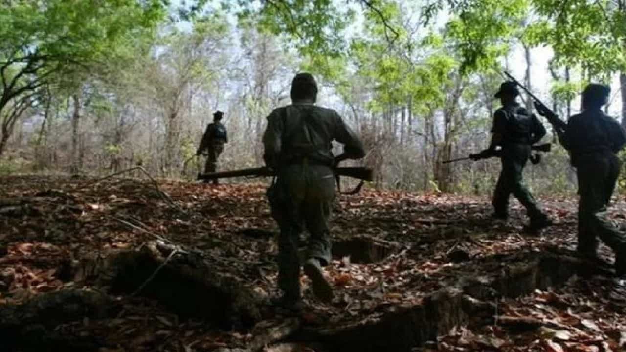 Naxals Encounter: ಮಹಾರಾಷ್ಟ್ರದ ಗಡ್ಚಿರೋಲಿಯಲ್ಲಿ ಇಬ್ಬರು ಮಹಿಳೆ ಸೇರಿ 3 ನಕ್ಸಲೀಯರ ಎನ್​ಕೌಂಟರ್