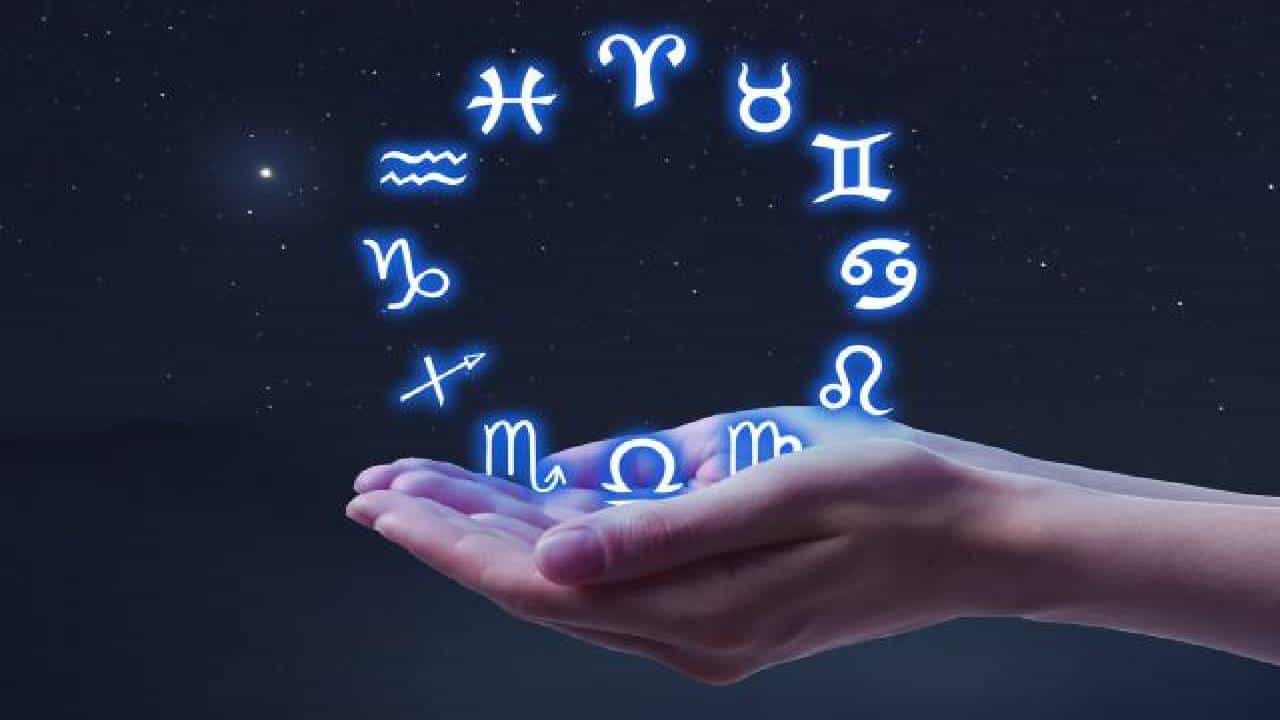 Horoscope: ದಿನ ಭವಿಷ್ಯ; ಇಂದು ಈ ರಾಶಿಯವರು ವಿರೋಧಿಗಳ ಸಂಚಿಗೆ ಬಲಿಯಾಗುವ ಸಾಧ್ಯತೆ ಇದೆ Horoscope: ದಿನ ಭವಿಷ್ಯ; ಇಂದು ಈ ರಾಶಿಯವರು ವಿರೋಧಿಗಳ ಸಂಚಿಗೆ ಬಲಿಯಾಗುವ ಸಾಧ್ಯತೆ ಇದೆ