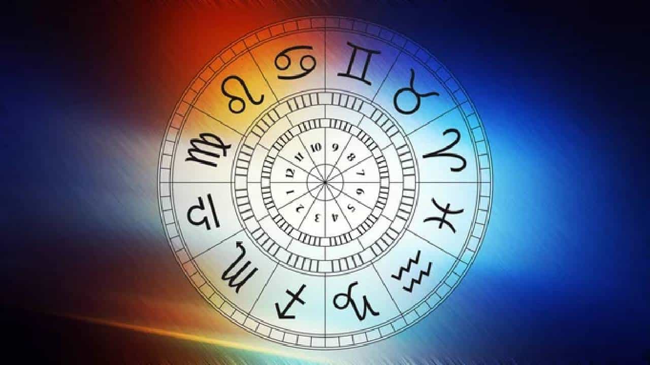 Horoscope: ದಿನ ಭವಿಷ್ಯ; ಈ ರಾಶಿಯವರು ಬಂದ ಯೋಗವನ್ನು ಬಿಡುವುದು ಬೇಡ Horoscope: ದಿನ ಭವಿಷ್ಯ; ಈ ರಾಶಿಯವರು ಬಂದ ಯೋಗವನ್ನು ಬಿಡುವುದು ಬೇಡ