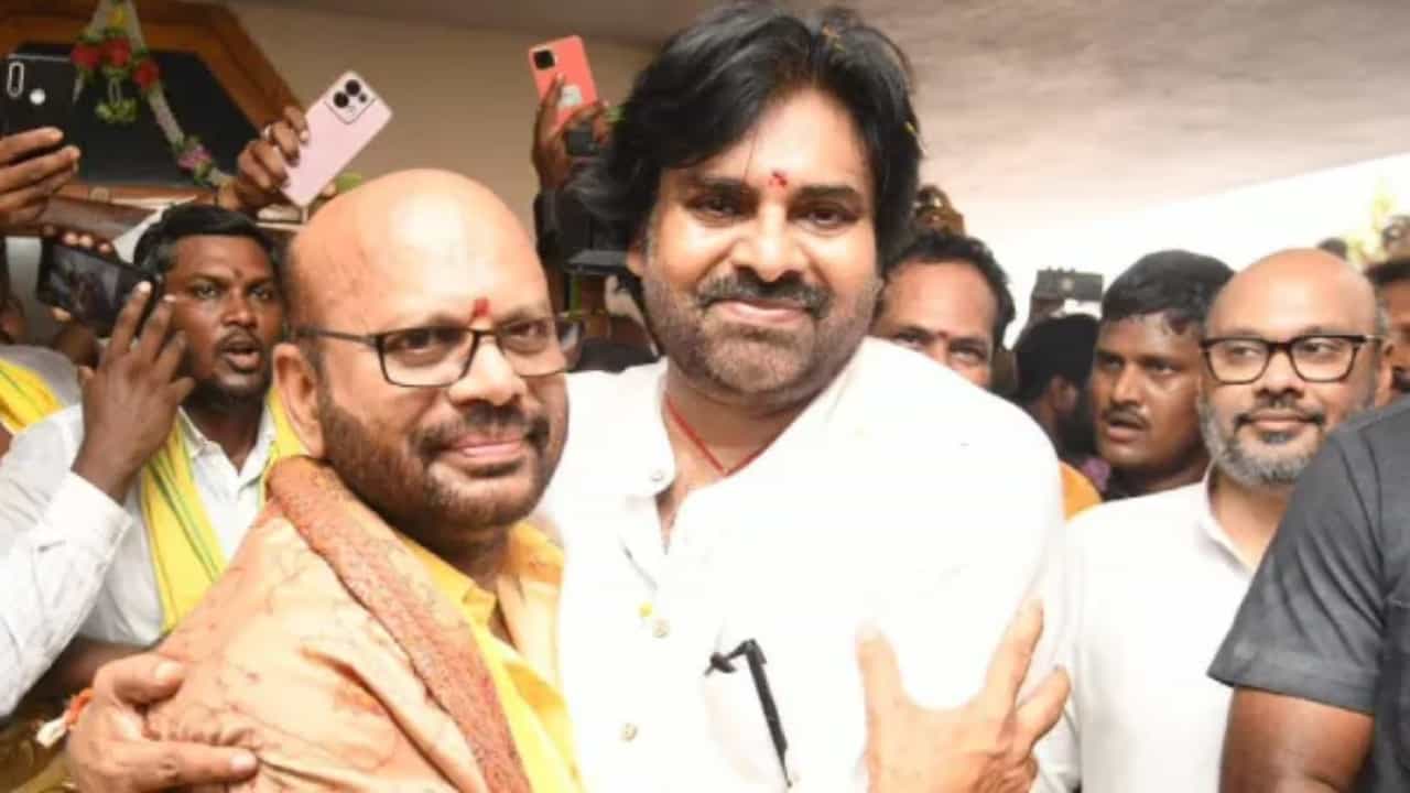 ಪವನ್ ಕಲ್ಯಾಣ್ ಸೋಲಿಸಲು ನೂರಾರು ಕೋಟಿ ಆಫರ್: ಗುಟ್ಟು ಬಿಚ್ಚಿಟ್ಟ ಮಾಜಿ ಶಾಸಕ