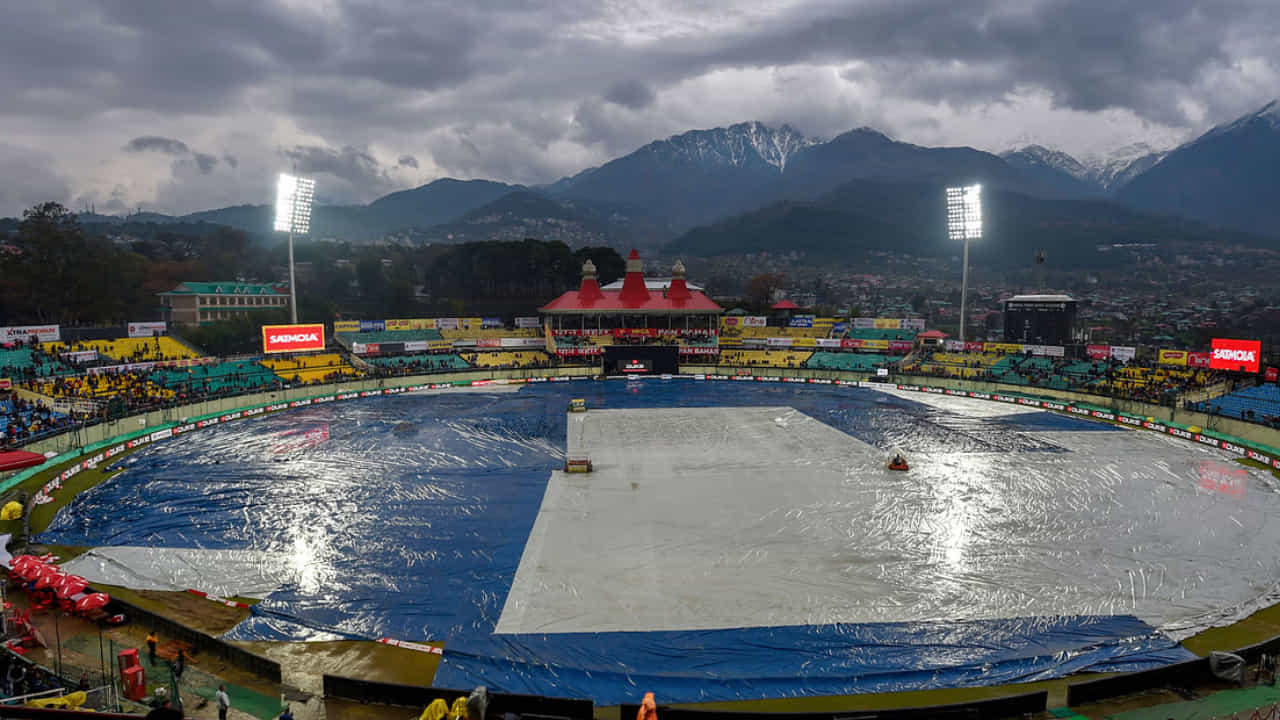 IPL 2024: ಪಂದ್ಯದ ದಿನ ಶೇ.61 ರಷ್ಟು ಮಳೆ! ರದ್ದಾಗುತ್ತಾ ಆರ್​ಸಿಬಿ- ಪಂಜಾಬ್ ನಡುವಿನ ಪಂದ್ಯ?