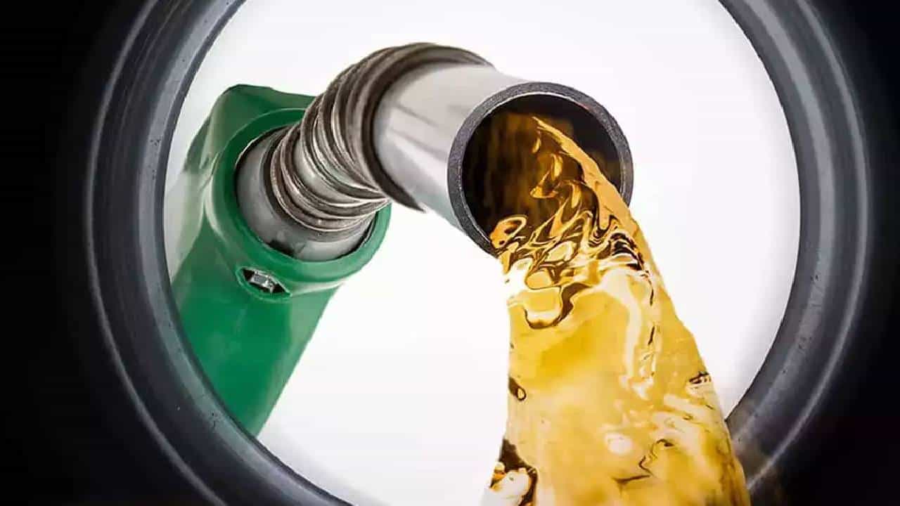 Petrol Diesel Price on May 05: ಅಸ್ಸಾಂ, ಗೋವಾದಲ್ಲಿ ಪೆಟ್ರೋಲ್, ಡೀಸೆಲ್ ಬೆಲೆ ಕೊಂಚ ಏರಿಕೆ