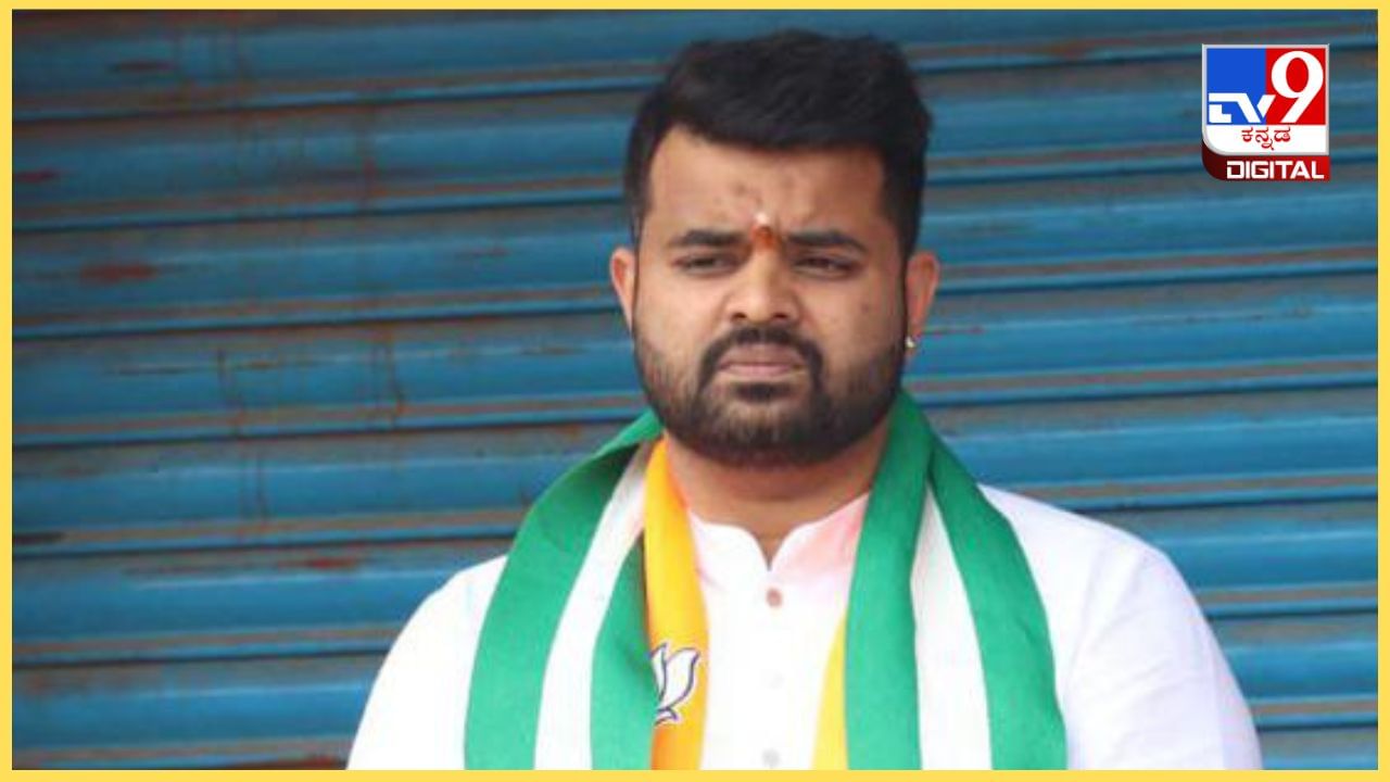 ಪ್ರಜ್ವಲ್ ಅಶ್ಲೀಲ ವಿಡಿಯೋ ಪ್ರಕರಣ: ವಿಡಿಯೋ ಮೂಲ ಹುಡುಕುವುದು ಹೇಗೆ, ಹೇಗಿರಲಿದೆ ಎಸ್ಐಟಿ ತನಿಖೆ? ಇಲ್ಲಿದೆ ಮಾಹಿತಿ ಪ್ರಜ್ವಲ್ ಅಶ್ಲೀಲ ವಿಡಿಯೋ ಪ್ರಕರಣ: ವಿಡಿಯೋ ಮೂಲ ಹುಡುಕುವುದು ಹೇಗೆ, ಹೇಗಿರಲಿದೆ ಎಸ್ಐಟಿ ತನಿಖೆ? ಇಲ್ಲಿದೆ ಮಾಹಿತಿ