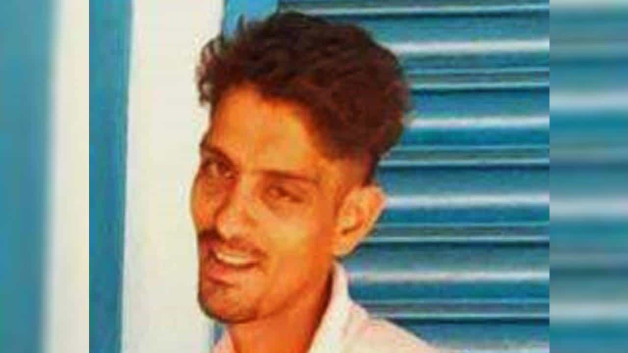 ಪುತ್ತೂರಿನಲ್ಲಿ ಯುವಕನ ಅನುಮಾನಾಸ್ಪದ ಸಾವು; ಮೃತನ ತಾಯಿ ಸೇರಿದಂತೆ ಮೂವರು ವಶಕ್ಕೆ ಪುತ್ತೂರಿನಲ್ಲಿ ಯುವಕನ ಅನುಮಾನಾಸ್ಪದ ಸಾವು; ಮೃತನ ತಾಯಿ ಸೇರಿದಂತೆ ಮೂವರು ವಶಕ್ಕೆ