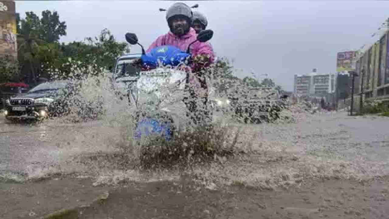 Karnataka Rains: ಮುಂದಿನ 48 ಗಂಟೆಗಳಲ್ಲಿ ಕರ್ನಾಟಕಕ್ಕೆ ಮುಂಗಾರು ಪ್ರವೇಶ, ಜೂನ್​ 2ರಿಂದ ಮಳೆ ಜೋರು