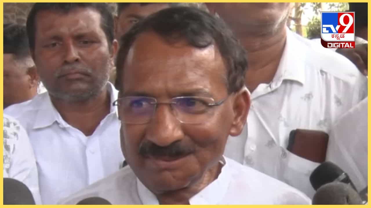 ಭಗವಾನ್ ಶ್ರೀಕೃಷ್ಣನ ದಾಖಲೆ ಮುರಿಬೇಕು ಅಂದುಕೊಂಡಿದ್ದ ಪ್ರಜ್ವಲ್ ರೇವಣ್ಣ: ಸಚಿವ ಆರ್ಬಿ ತಿಮ್ಮಾಪುರ ವಿವಾದಿತ ಹೇಳಿಕೆ ಭಗವಾನ್ ಶ್ರೀಕೃಷ್ಣನ ದಾಖಲೆ ಮುರಿಬೇಕು ಅಂದುಕೊಂಡಿದ್ದ ಪ್ರಜ್ವಲ್ ರೇವಣ್ಣ: ಸಚಿವ ಆರ್ಬಿ ತಿಮ್ಮಾಪುರ ವಿವಾದಿತ ಹೇಳಿಕೆ