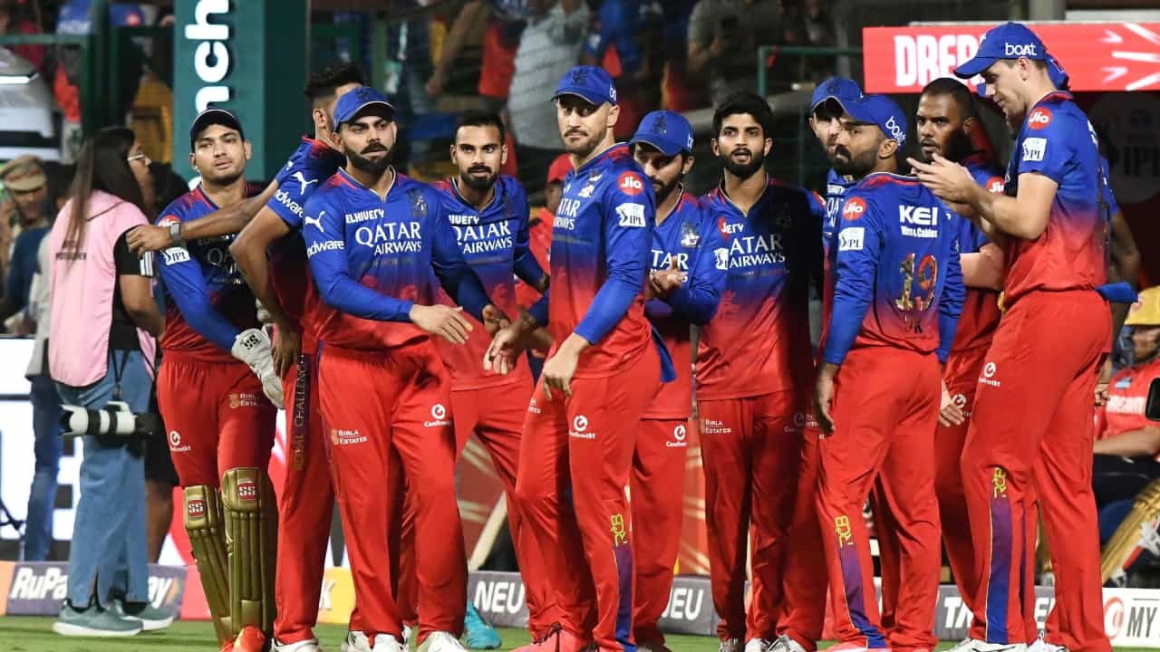 RCB vs RR Eliminator Highlights, IPL 2024: ಗೆಲುವಿನ ಓಟ ನಿಲ್ಲಿಸಿದ ಆರ್ಸಿಬಿ ಲೀಗ್ನಿಂದ ಔಟ್ RCB vs RR Eliminator Highlights, IPL 2024: ಗೆಲುವಿನ ಓಟ ನಿಲ್ಲಿಸಿದ ಆರ್ಸಿಬಿ ಲೀಗ್ನಿಂದ ಔಟ್