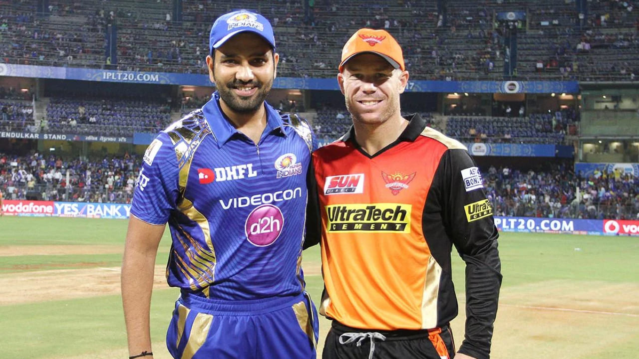 ಇವರಲ್ಲದೆ, ರೋಹಿತ್ ಶರ್ಮಾ (ದೆಹಲಿ ಕ್ಯಾಪಿಟಲ್ಸ್, ಕೋಲ್ಕತ್ತಾ ನೈಟ್ ರೈಡರ್ಸ್) ಮತ್ತು ಡೇವಿಡ್ ವಾರ್ನರ್ (ಕೋಲ್ಕತ್ತಾ ನೈಟ್ ರೈಡರ್ಸ್, ಪಂಜಾಬ್ ಕಿಂಗ್ಸ್) ತಲಾ 2 ಎದುರಾಳಿ ತಂಡಗಳ ವಿರುದ್ಧ 1000 ಕ್ಕೂ ಹೆಚ್ಚು ರನ್ ದಾಖಲಿಸಿದ್ದಾರೆ.