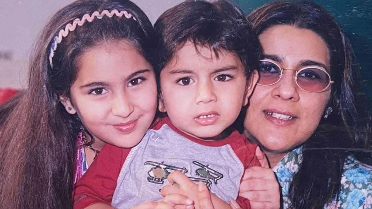 ಈ ಫೋಟೋದಲ್ಲಿರೋದು ಸ್ಟಾರ್ ಕಿಡ್, ಚಿತ್ರರಂಗದಲ್ಲಿ ಮಿಂಚುತ್ತಿದ್ದಾರೆ; ಯಾರೆಂದು ಗುರುತಿಸುತ್ತೀರಾ? ಈ ಫೋಟೋದಲ್ಲಿರೋದು ಸ್ಟಾರ್ ಕಿಡ್, ಚಿತ್ರರಂಗದಲ್ಲಿ ಮಿಂಚುತ್ತಿದ್ದಾರೆ; ಯಾರೆಂದು ಗುರುತಿಸುತ್ತೀರಾ?