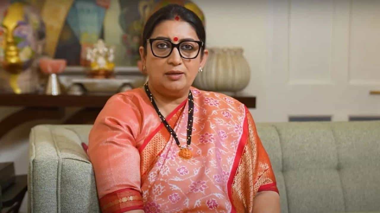 ಚರ್ಚೆಗೆ ಸ್ಥಳ, ಸಮಯ ಆಯ್ಕೆ ಮಾಡಿ ನಾವು ರೆಡಿ ಎಂದು ರಾಹುಲ್, ಪ್ರಿಯಾಂಕಾಗೆ ಸವಾಲು ಹಾಕಿದ ಸ್ಮೃತಿ ಇರಾನಿ ಚರ್ಚೆಗೆ ಸ್ಥಳ, ಸಮಯ ಆಯ್ಕೆ ಮಾಡಿ ನಾವು ರೆಡಿ ಎಂದು ರಾಹುಲ್, ಪ್ರಿಯಾಂಕಾಗೆ ಸವಾಲು ಹಾಕಿದ ಸ್ಮೃತಿ ಇರಾನಿ