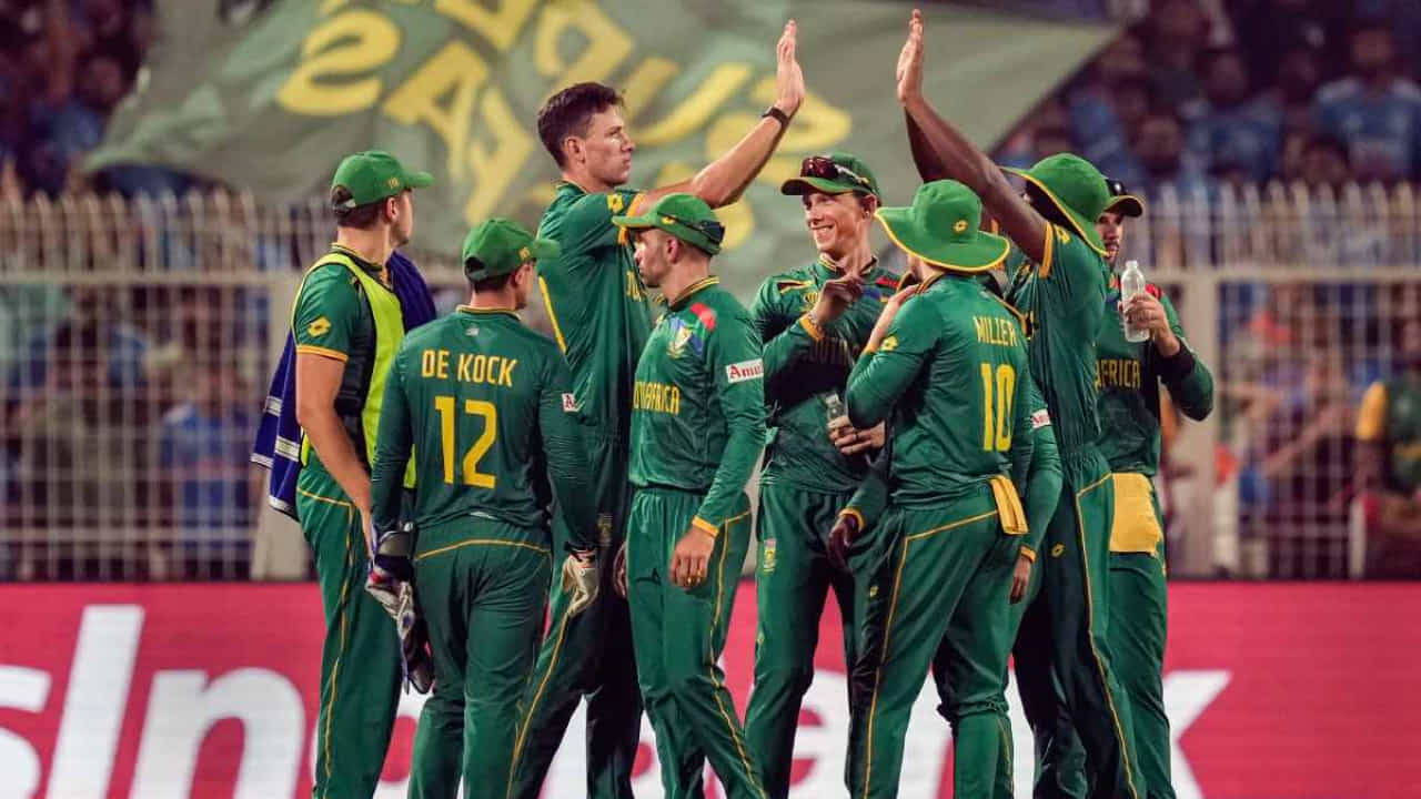T20 World Cup 2024: ದಕ್ಷಿಣ ಆಫ್ರಿಕಾ ಟಿ20 ವಿಶ್ವಕಪ್ ತಂಡದಲ್ಲಿ ಏಕೈಕ ಕಪ್ಪು ವರ್ಣಿಯ; ಅಸಮಾಧಾನ ಸ್ಫೋಟ T20 World Cup 2024: ದಕ್ಷಿಣ ಆಫ್ರಿಕಾ ಟಿ20 ವಿಶ್ವಕಪ್ ತಂಡದಲ್ಲಿ ಏಕೈಕ ಕಪ್ಪು ವರ್ಣಿಯ; ಅಸಮಾಧಾನ ಸ್ಫೋಟ