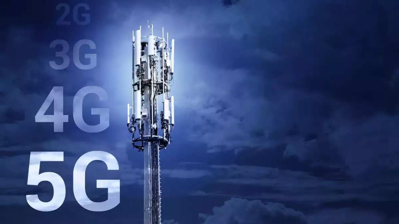 5G Spectrum Explained: 5ಜಿ ಸ್ಪೆಕ್ಟ್ರಂ ಎಂದರೇನು? 900 ಮೆಗಾಹರ್ಟ್ಜ್ ಇತ್ಯಾದಿ ಬ್ಯಾಂಡ್​ವಿಡ್ತ್​ಗಳ ಉಪಯೋಗ ಏನು? ಇಲ್ಲಿದೆ ಡೀಟೇಲ್ಸ್