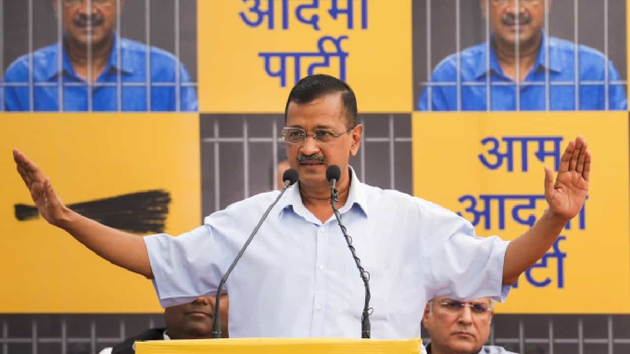 Arvind Kejriwal: ಅರವಿಂದ್ ಕೇಜ್ರಿವಾಲ್ಗೆ ಮತ್ತೊಂದು ಶಾಕ್; ಜಾಮೀನು ನಿರಾಕರಿಸಿದ ಹೈಕೋರ್ಟ್ Arvind Kejriwal: ಅರವಿಂದ್ ಕೇಜ್ರಿವಾಲ್ಗೆ ಮತ್ತೊಂದು ಶಾಕ್; ಜಾಮೀನು ನಿರಾಕರಿಸಿದ ಹೈಕೋರ್ಟ್