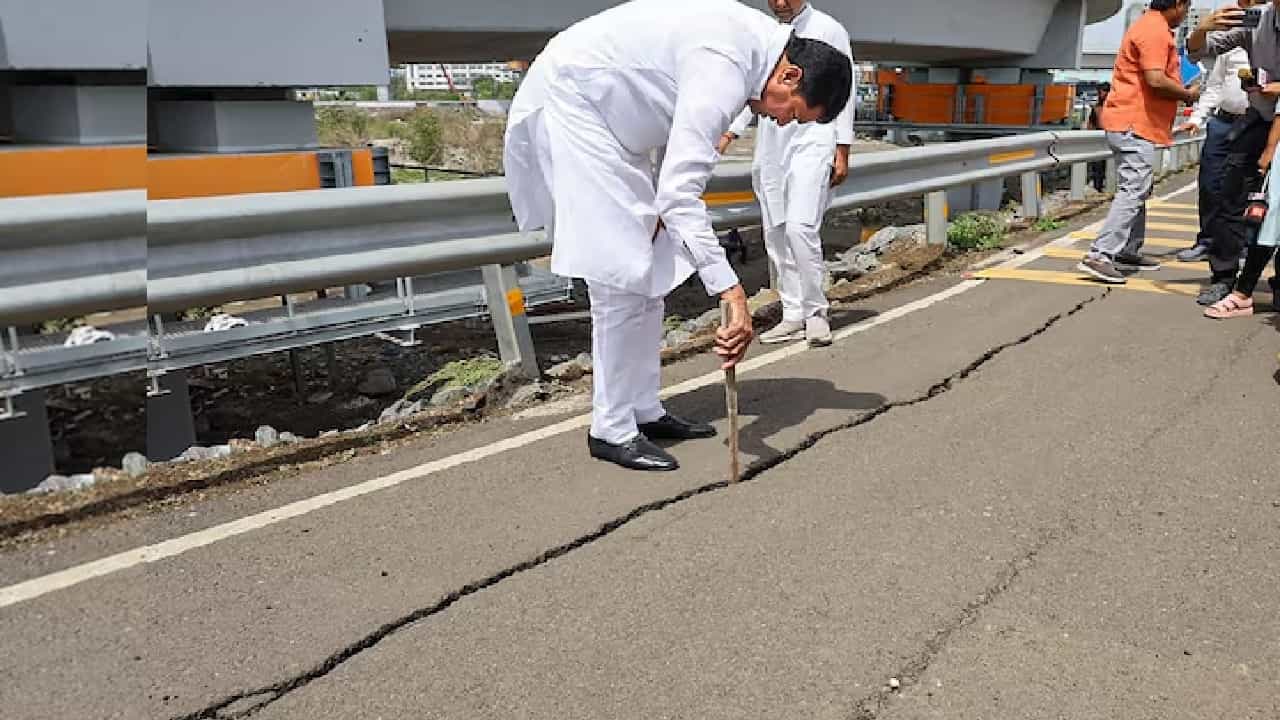 Atal Setu: ಅಟಲ್ ಸೇತು ಮೇಲೆ ಬಿರುಕು; ಮಹಾರಾಷ್ಟ್ರ ಕಾಂಗ್ರೆಸ್ ಆರೋಪಕ್ಕೆ ಬಿಜೆಪಿ ತಿರುಗೇಟು