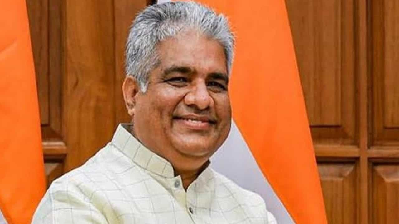 ಬಿಜೆಪಿ ಉಸ್ತುವಾರಿಯಾಗಿ ಮಹಾರಾಷ್ಟ್ರ ಚುನಾವಣೆಗೆ ಭೂಪೇಂದರ್ ಯಾದವ್, ಜಾರ್ಖಂಡ್ಗೆ ಶಿವರಾಜ್ ಸಿಂಗ್ ಚೌಹಾಣ್ ನೇಮಕ ಬಿಜೆಪಿ ಉಸ್ತುವಾರಿಯಾಗಿ ಮಹಾರಾಷ್ಟ್ರ ಚುನಾವಣೆಗೆ ಭೂಪೇಂದರ್ ಯಾದವ್, ಜಾರ್ಖಂಡ್ಗೆ ಶಿವರಾಜ್ ಸಿಂಗ್ ಚೌಹಾಣ್ ನೇಮಕ