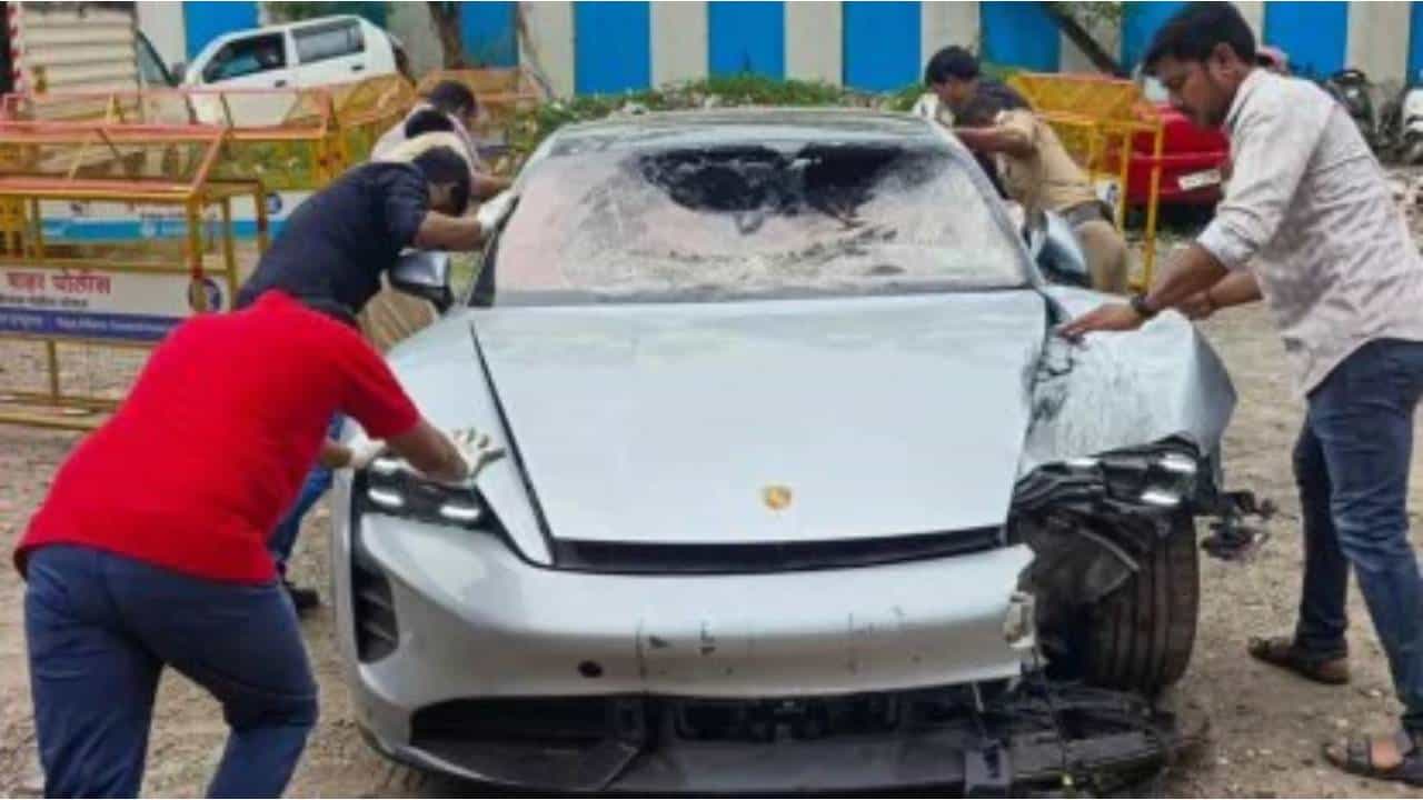 Porsche Car Accident: ಅಪಘಾತದ ಸಮಯದಲ್ಲಿ ತಾನು ಮದ್ಯಪಾನ ಮಾಡಿದ್ದೆ ಎಂದು ಒಪ್ಪಿಕೊಂಡ ಆರೋಪಿ ಬಾಲಕ Porsche Car Accident: ಅಪಘಾತದ ಸಮಯದಲ್ಲಿ ತಾನು ಮದ್ಯಪಾನ ಮಾಡಿದ್ದೆ ಎಂದು ಒಪ್ಪಿಕೊಂಡ ಆರೋಪಿ ಬಾಲಕ