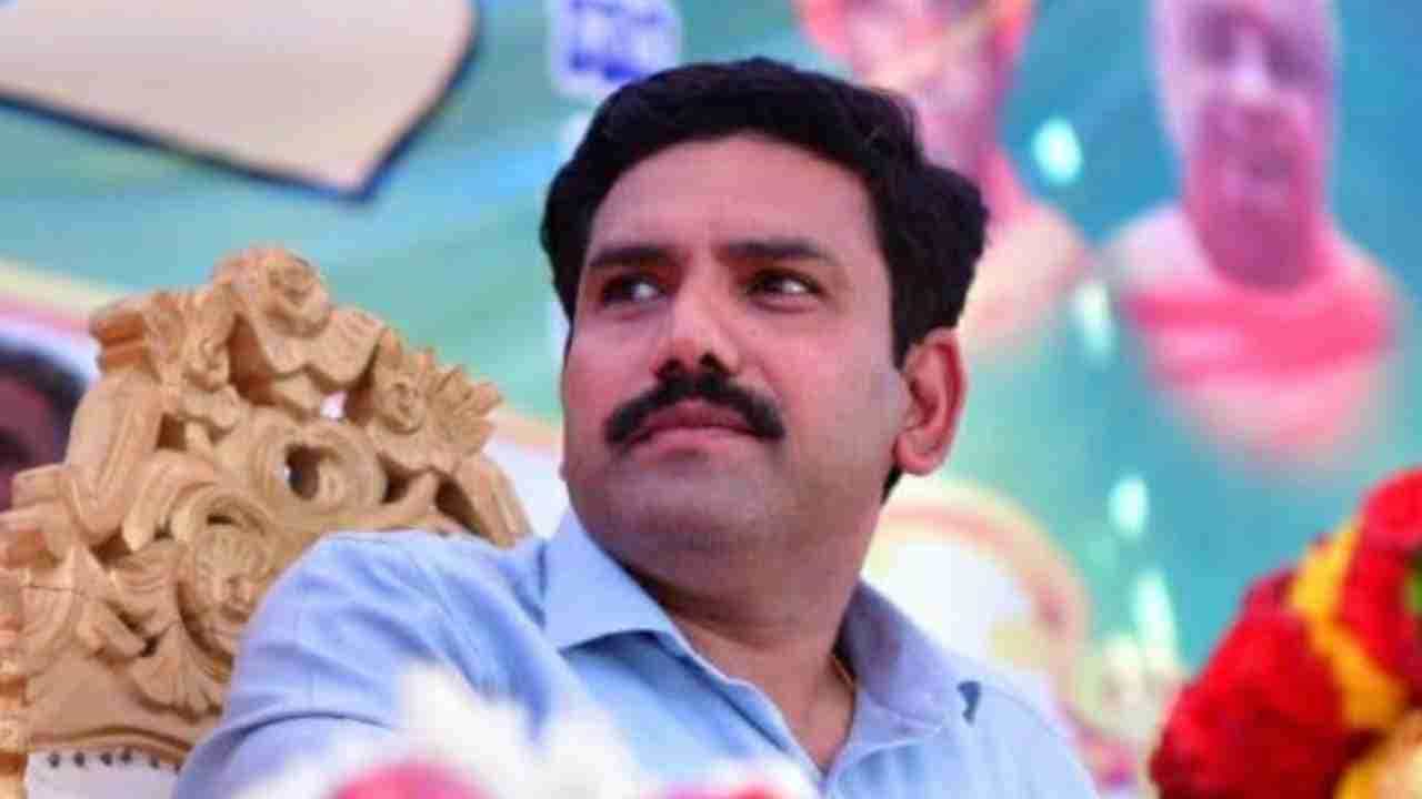 ಸಿಎಂ, ಡಿಸಿಎಂ ವಿರುದ್ಧ ಅವಹೇಳನಕಾರಿ ಪೋಸ್ಟ್: ವಿಜಯೇಂದ್ರ ವಿರುದ್ಧದ ಕೇಸ್​ಗೆ ಹೈಕೋರ್ಟ್ ತಡೆ