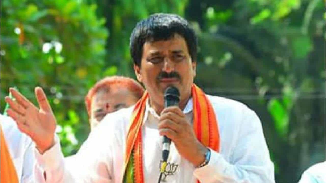 ಚನ್ನಪಟ್ಟಣ ಬೈ ಎಲೆಕ್ಷನ್: ಬಿಜೆಪಿ-ಜೆಡಿಎಸ್‌ ನಡುವೆ ಟಿಕೆಟ್‌ ಫೈಟ್‌, ದಿಲ್ಲಿಯಿಂದ ಯೋಗೇಶ್ವರ್ ಸ್ಫೋಟಕ ಹೇಳಿಕೆ