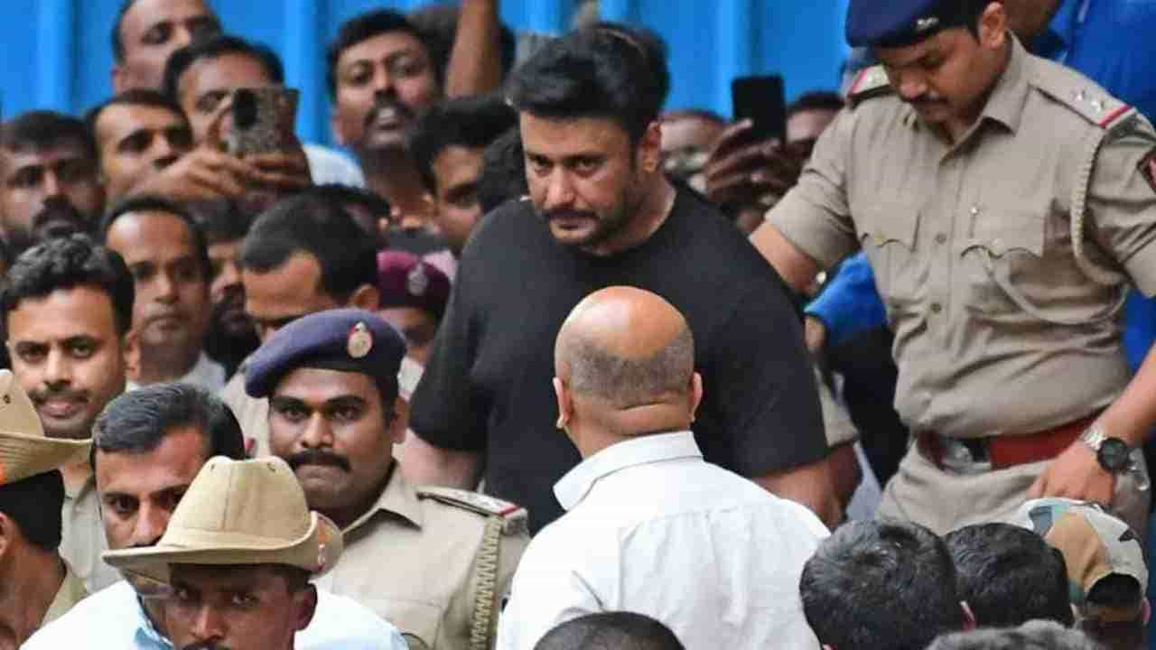 ರೇಣುಕಾಸ್ವಾಮಿ ಕೊಲೆ ಕೇಸ್: ನಾಲ್ವರು ಮಾತ್ರ ಬೇರೆ ಜೈಲಿಗೆ ಶಿಫ್ಟ್, ದರ್ಶನ್‌ ಇರೋದು ಎಲ್ಲಿ?