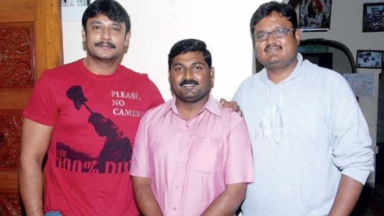 ಮಲ್ಲಿ ಕಾಣೆಯಾಗಿ ಆರು ವರ್ಷ: ದರ್ಶನ್ ಮೇಲೆ ಗುಮಾನಿ ಮಲ್ಲಿ ಕಾಣೆಯಾಗಿ ಆರು ವರ್ಷ: ದರ್ಶನ್ ಮೇಲೆ ಗುಮಾನಿ