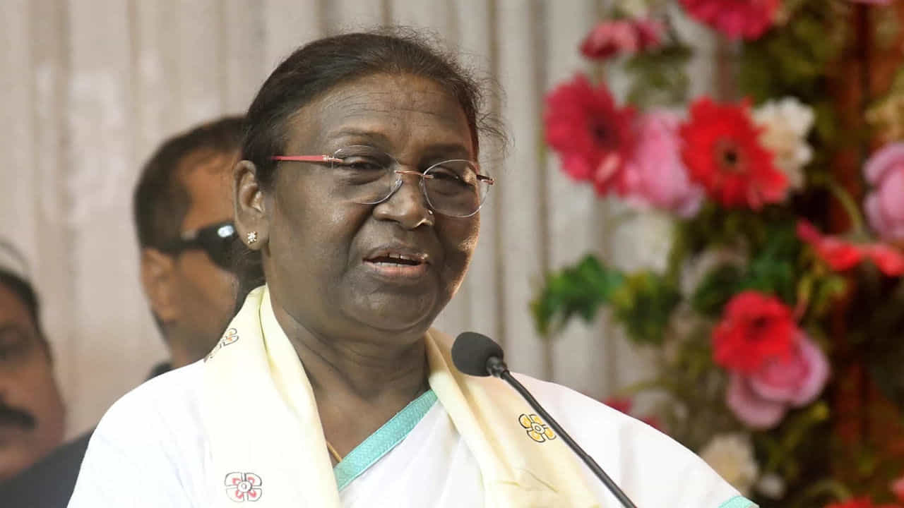 Parliament Session: ಜೂನ್ 27ರಂದು ಸಂಸತ್ ಜಂಟಿ ಅಧಿವೇಶನ ಉದ್ದೇಶಿಸಿ ರಾಷ್ಟ್ರಪತಿ ದ್ರೌಪದಿ ಮುರ್ಮು ಭಾಷಣ Parliament Session: ಜೂನ್ 27ರಂದು ಸಂಸತ್ ಜಂಟಿ ಅಧಿವೇಶನ ಉದ್ದೇಶಿಸಿ ರಾಷ್ಟ್ರಪತಿ ದ್ರೌಪದಿ ಮುರ್ಮು ಭಾಷಣ