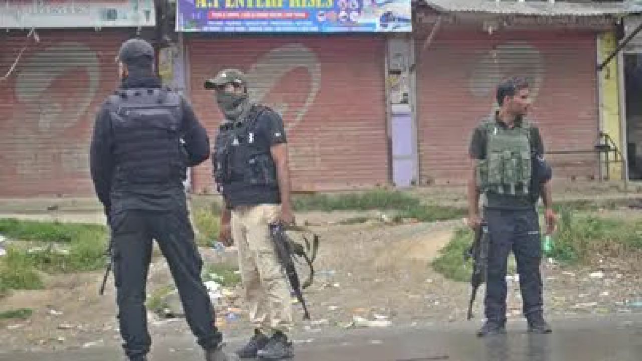 Terrorists Encounter: ಜಮ್ಮು ಕಾಶ್ಮೀರದ ಬರಾಮುಲ್ಲಾದಲ್ಲಿ ಎನ್ಕೌಂಟರ್; ಇಬ್ಬರು ಉಗ್ರರ ಹತ್ಯೆ