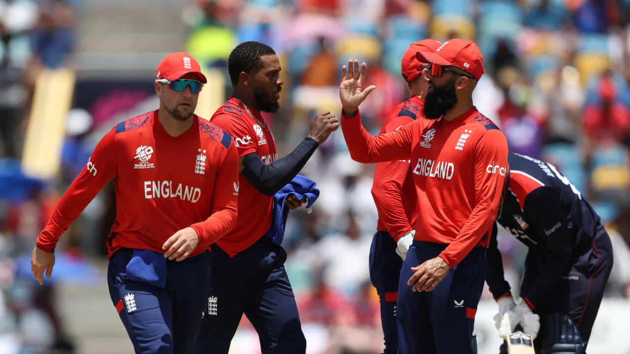 ENG vs USA: ಸೆಮಿಫೈನಲ್ಗೇರಿದ ಇಂಗ್ಲೆಂಡ್; ಟೂರ್ನಿಯಿಂದ ಹೊರಬಿದ್ದ ಅಮೆರಿಕ ENG vs USA: ಸೆಮಿಫೈನಲ್ಗೇರಿದ ಇಂಗ್ಲೆಂಡ್; ಟೂರ್ನಿಯಿಂದ ಹೊರಬಿದ್ದ ಅಮೆರಿಕ