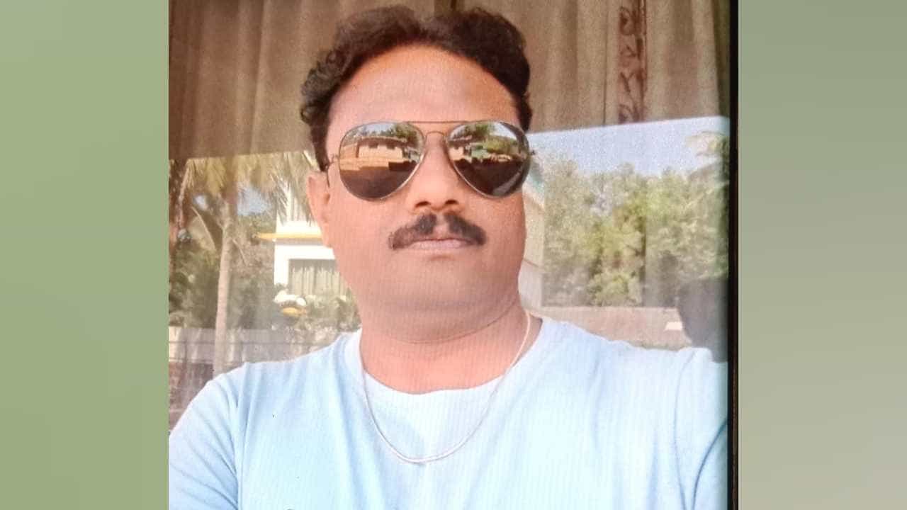 ಬೆಳಗಾವಿ: ನಕಲಿ ವೈದ್ಯರ ಹಾವಳಿ, ಪಿಯುಸಿ ಕಲಿತು ಆಸ್ಪತ್ರೆ ನಡೆಸುತ್ತಿದ್ದ ರಿಯಾಜ್ ಮುಲ್ಲಾ ಜೈಲು, 3 ಆಸ್ಪತ್ರೆ ಸೀಜ್ ಬೆಳಗಾವಿ: ನಕಲಿ ವೈದ್ಯರ ಹಾವಳಿ, ಪಿಯುಸಿ ಕಲಿತು ಆಸ್ಪತ್ರೆ ನಡೆಸುತ್ತಿದ್ದ ರಿಯಾಜ್ ಮುಲ್ಲಾ ಜೈಲು, 3 ಆಸ್ಪತ್ರೆ ಸೀಜ್